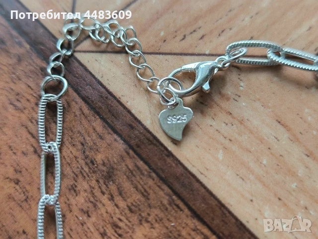 Нежна сребърна гривна , снимка 4 - Гривни - 53796531