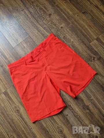 Страхотни мъжки къси панталони NIKE GOLF размер 40, снимка 2 - Къси панталони - 51412402