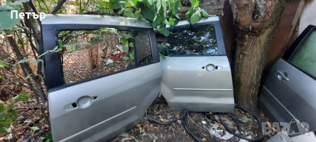 Врати за мазда5, снимка 3 - Части - 52316322