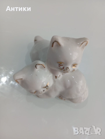 Стара порцеланова фигура с котета , снимка 4 - Декорация за дома - 52661356