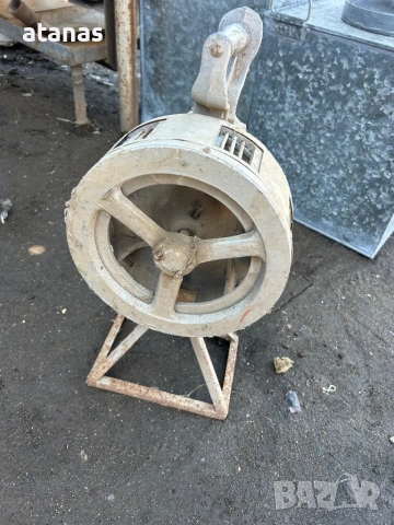 Военна латерна, снимка 4 - Антикварни и старинни предмети - 54289294