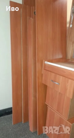 Голям трикрилен гардероб с надстройка и чекмеджета 299лв!!!, снимка 3 - Гардероби - 52444353