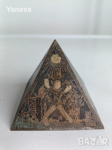 Vintage , бронзови, енергийни пирамиди с египетски мотиви , снимка 5 - Статуетки - 53020015