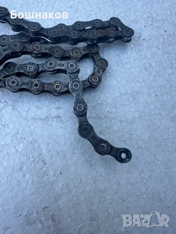 Вериги, снимка 4 - Части за велосипеди - 51243235