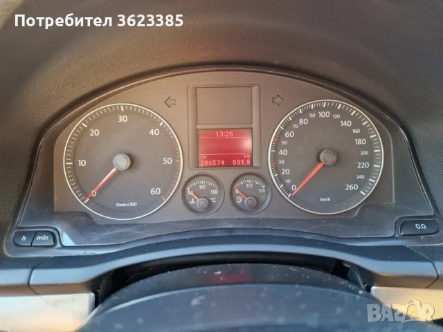 VW Jetta 1.9 tdi , снимка 10 - Автомобили и джипове - 48817685