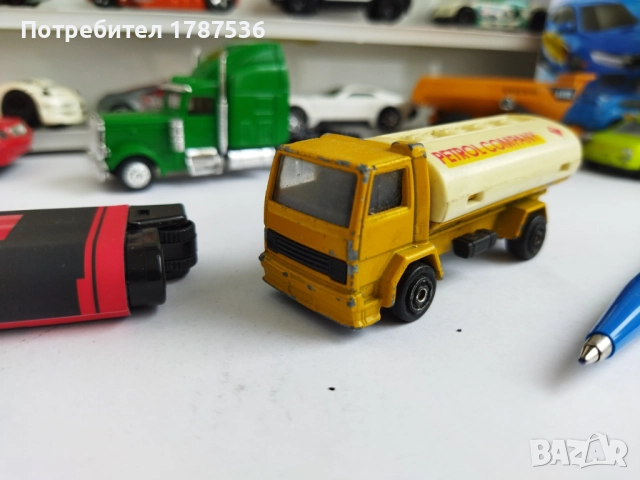 Малки колички Рено ,мерцедес  и камиончета, снимка 10 - Колекции - 52774238