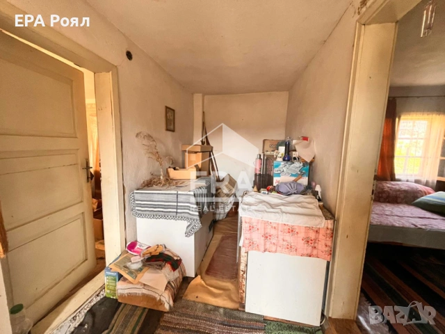 ЕКСКЛУЗИВНО: Имот с огромен потенциал в с. Табачка!, снимка 11 - Къщи - 54038810