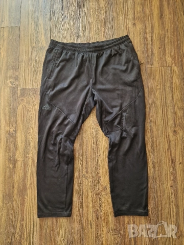 Страхотно мъжко спортно долнище ADIDAS размер 2XL