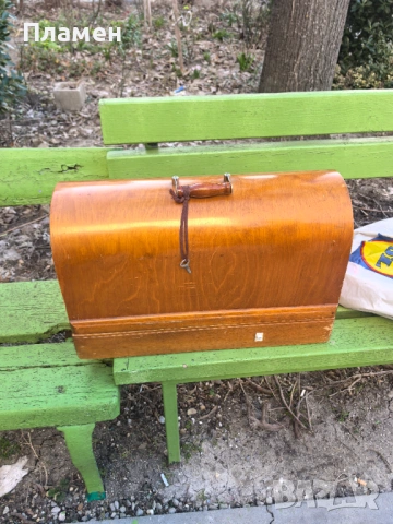 Шевна машина, електрическс, снимка 2 - Антикварни и старинни предмети - 53943687