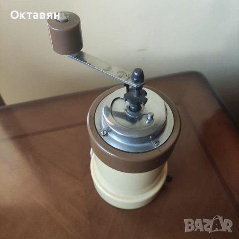 Кафемелачка ретро/соца/стара, снимка 5 - Декорация за дома - 53968899