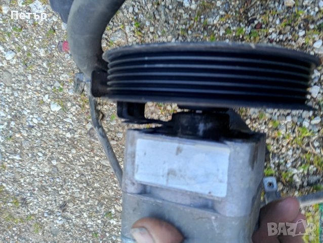 Хидравлична помпа volvo S60 S80 V70 XC90 30741789 , снимка 2 - Части - 53892265