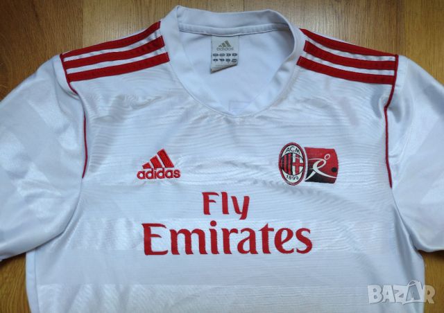 AC Milan / Adidas - футболна тениска на Милан , снимка 2 - Спортни дрехи, екипи - 46144110