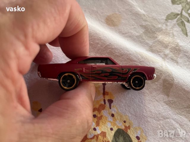 Hotwheels-нов, снимка 3 - Колекции - 46530797