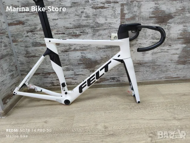 НОВА карбонова шосейна рамка Felt AR Advanced Disc, снимка 1