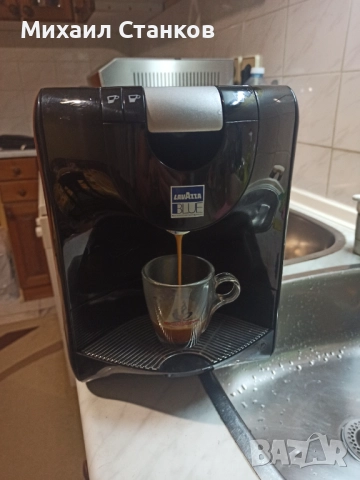 Кафе машина Лаваца Блу , снимка 2 - Кафемашини - 52341238