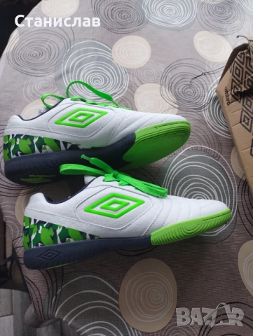 Маратонки Умбро 35 номер, снимка 5 - Детски маратонки - 52591478