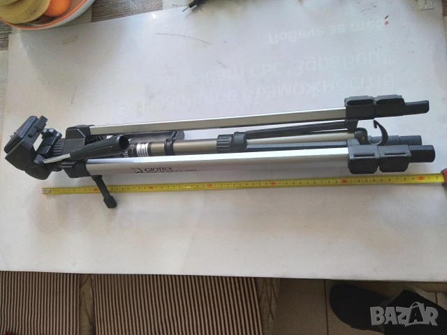 Фотографски статив Giottos VT-805, снимка 12 - Чанти, стативи, аксесоари - 53220127