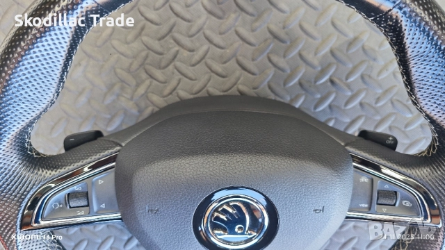 Оригинален кожен волан с пера и подгрев за Шкода/Skoda , снимка 2 - Части - 52520921