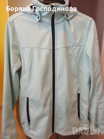 Дамско softshell яке на Icepeak, снимка 2 - Якета - 52975024