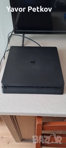 Playstation 4 slim 1 tb + игри !