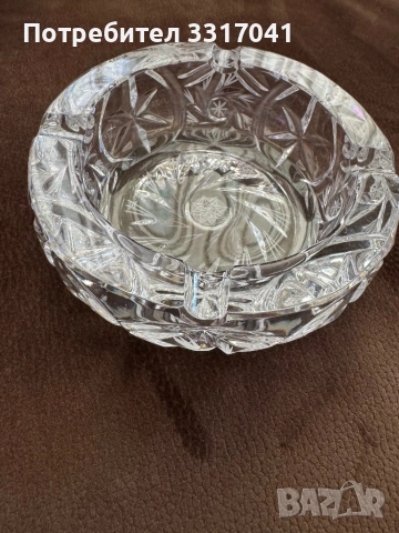 Кристален пепелник