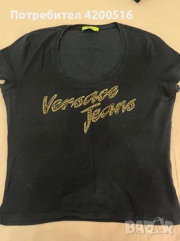 Дамска тенискa Versace Jeans, снимка 2 - Тениски - 47130795