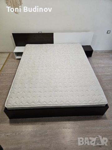 Спален комплект , снимка 2 - Спални и легла - 53642578