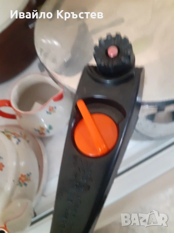 Продавам неръждаема тенджера под налягане , снимка 4 - Съдове за готвене - 53518876