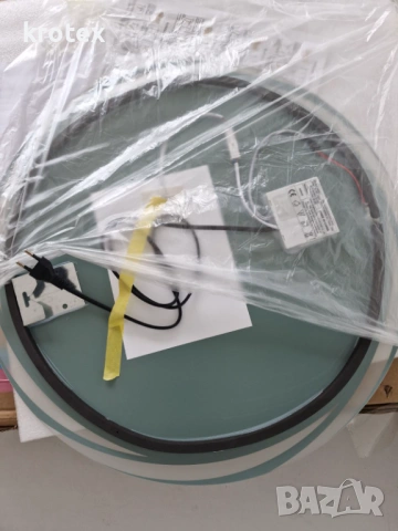 Огледало за баня ф60 см  с LED, снимка 3 - Огледала - 53099959