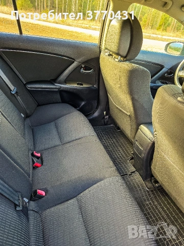 Toyota Avensis 2.2 D-4D, 150 hp, Automatic 2010, снимка 5 - Автомобили и джипове - 54164649