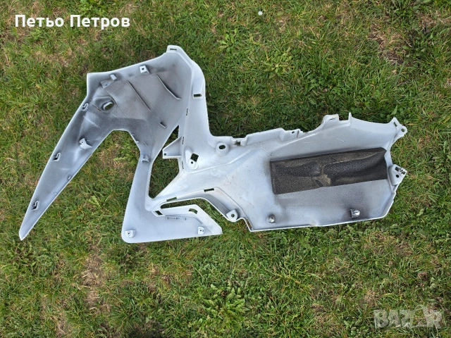 предна дясна и лява страница за Honda X adv 750 64320 mkh d000, снимка 5 - Аксесоари и консумативи - 42819752