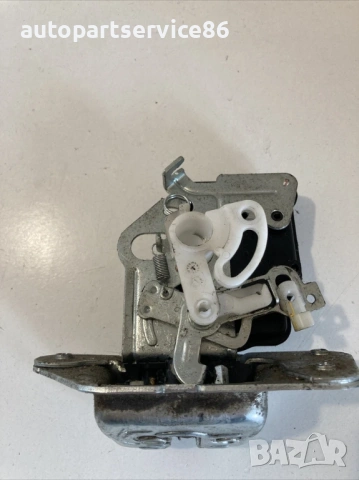 Механизъм за заключване на заден капак за Jeep Patriot 2.0 CRD (2008) , снимка 3 - Части - 53591337