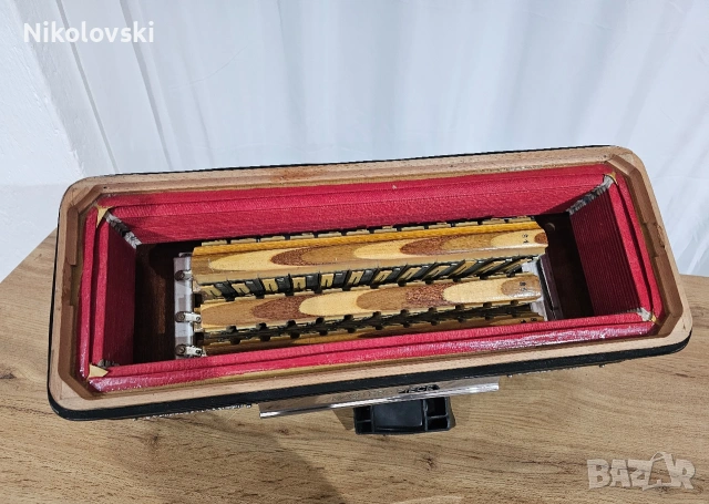 Акустичен акордеон Guerrini Superior II , снимка 8 - Акордеони - 53347514