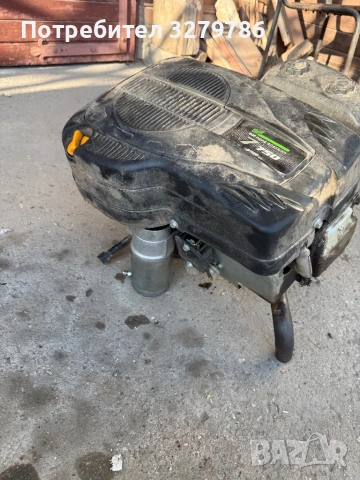 Двигател за тракторна косачка за части, снимка 3 - Градинска техника - 53850396