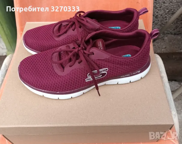 Дамски маратонки Skechers , снимка 1 - Маратонки - 49591813