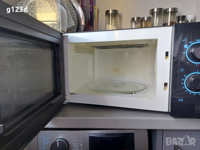 Samsung микровълнова фурна с грил , снимка 3 - Микровълнови - 54258504