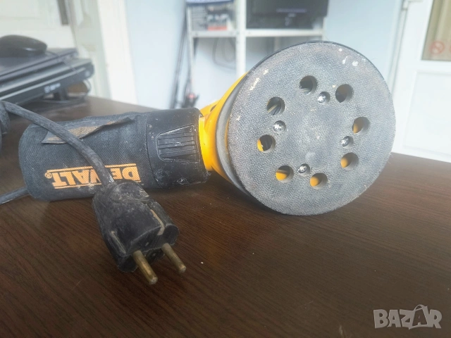 Виброшлайф Dewalt, снимка 2 - Други инструменти - 53593465