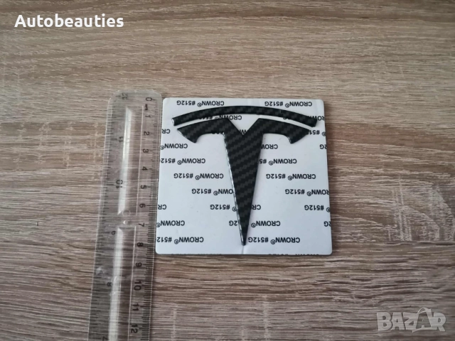 задно лого Tesla Model Y карбон, снимка 3 - Аксесоари и консумативи - 51977236