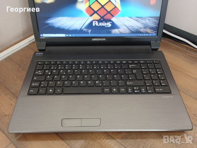 Лаптоп Medion Akoya E6228 - i3 2370M / 15.6", снимка 2 - Лаптопи за дома - 51574293