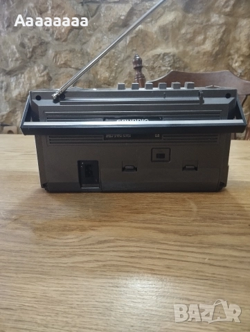 grundig rr 150, снимка 3 - Радиокасетофони, транзистори - 52947046