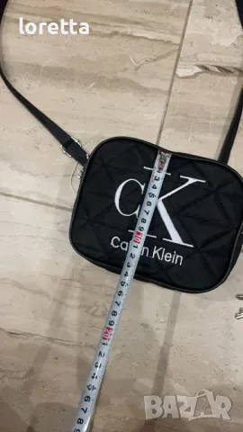 Calvin Klein чянтичка, снимка 3 - Чанти - 47097962