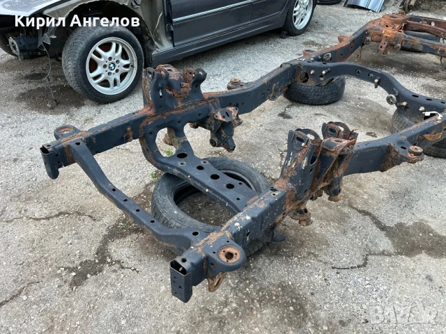 Шаси за Toyota Land Cruiser 100, снимка 10 - Части - 50688746