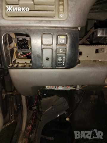 Опел Вектра А 1.8, снимка 6 - Автомобили и джипове - 53625424