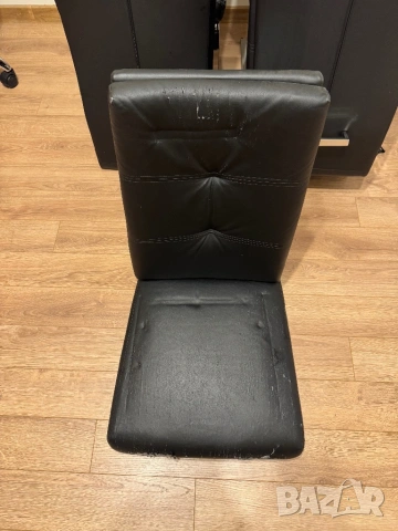 Продавам 6 бр. трапезни столове - метална конструкция