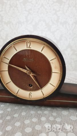 Стар малък немски настолен часовник, снимка 4 - Антикварни и старинни предмети - 45513775