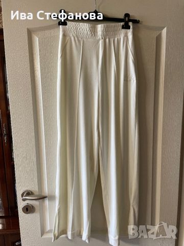 Ново висока талия  спортно елегантно бяло долнище панталон Bershka фин плюш широки крачоли М размер , снимка 6 - Панталони - 45221627