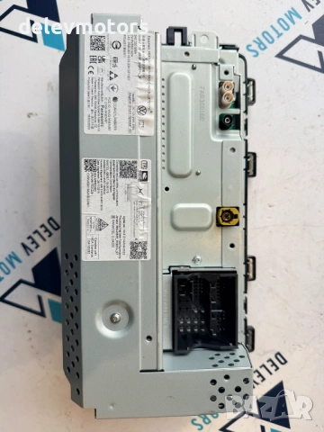 5H0035869A мултимедия, навигация, дисплей от Volkswagen Golf VIII Variant, двигател DFYA, 1.5 eTSI, , снимка 5 - Части - 54221597