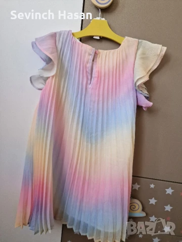 Детска рокля- 4-5 години, снимка 2 - Детски рокли и поли - 51364518