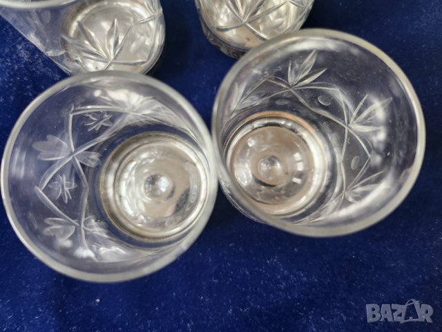 кристални чашки с метално дъно ( посребрен мелхиор ), обем към 60 мл, нови, 6 + 4 броя, снимка 2 - Чаши - 53475688