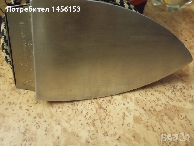 чисто нова ютия "УТП 100" , снимка 2 - Други ценни предмети - 52888792